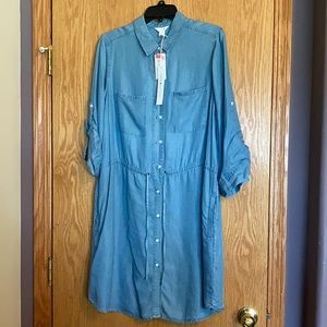 Intro denim dress 3/4 sleeve w/ button cuffs